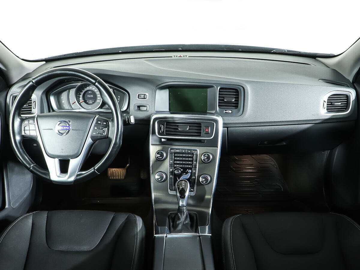 Volvo S60 2013 года с пробегом. Фото: #9