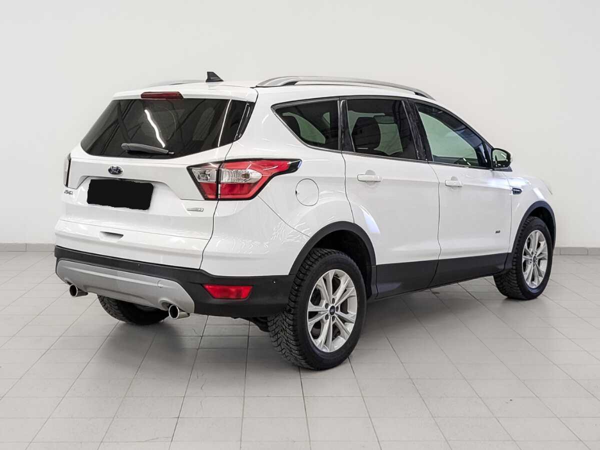 Ford Kuga 2018 года с пробегом. Фото: #4