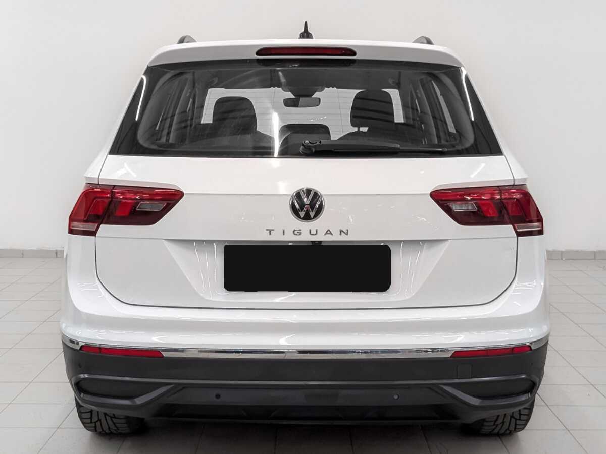 Volkswagen Tiguan 2021 года с пробегом. Фото: #5
