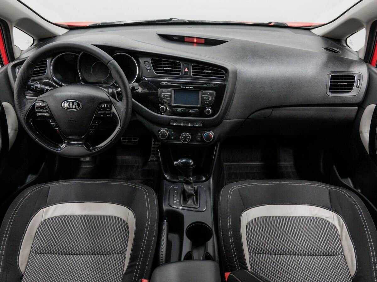 Kia Ceed 2014 года с пробегом. Фото: #10