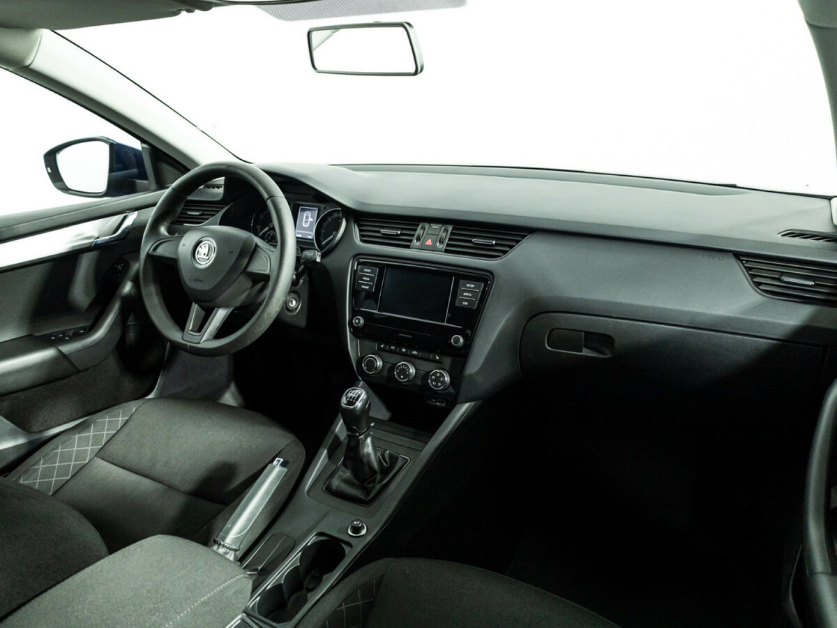 Skoda Octavia 2020 года с пробегом. Фото: #8