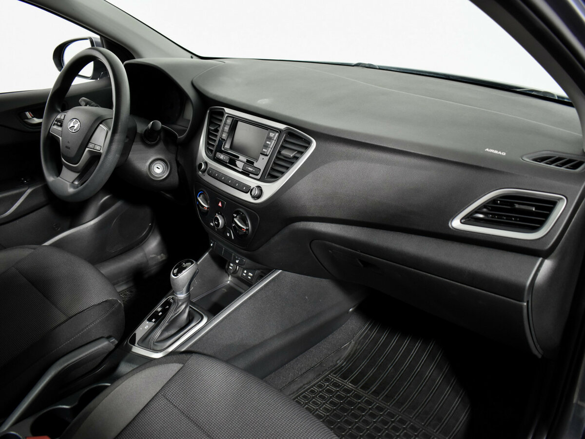Hyundai Solaris 2017 года с пробегом. Фото: #12