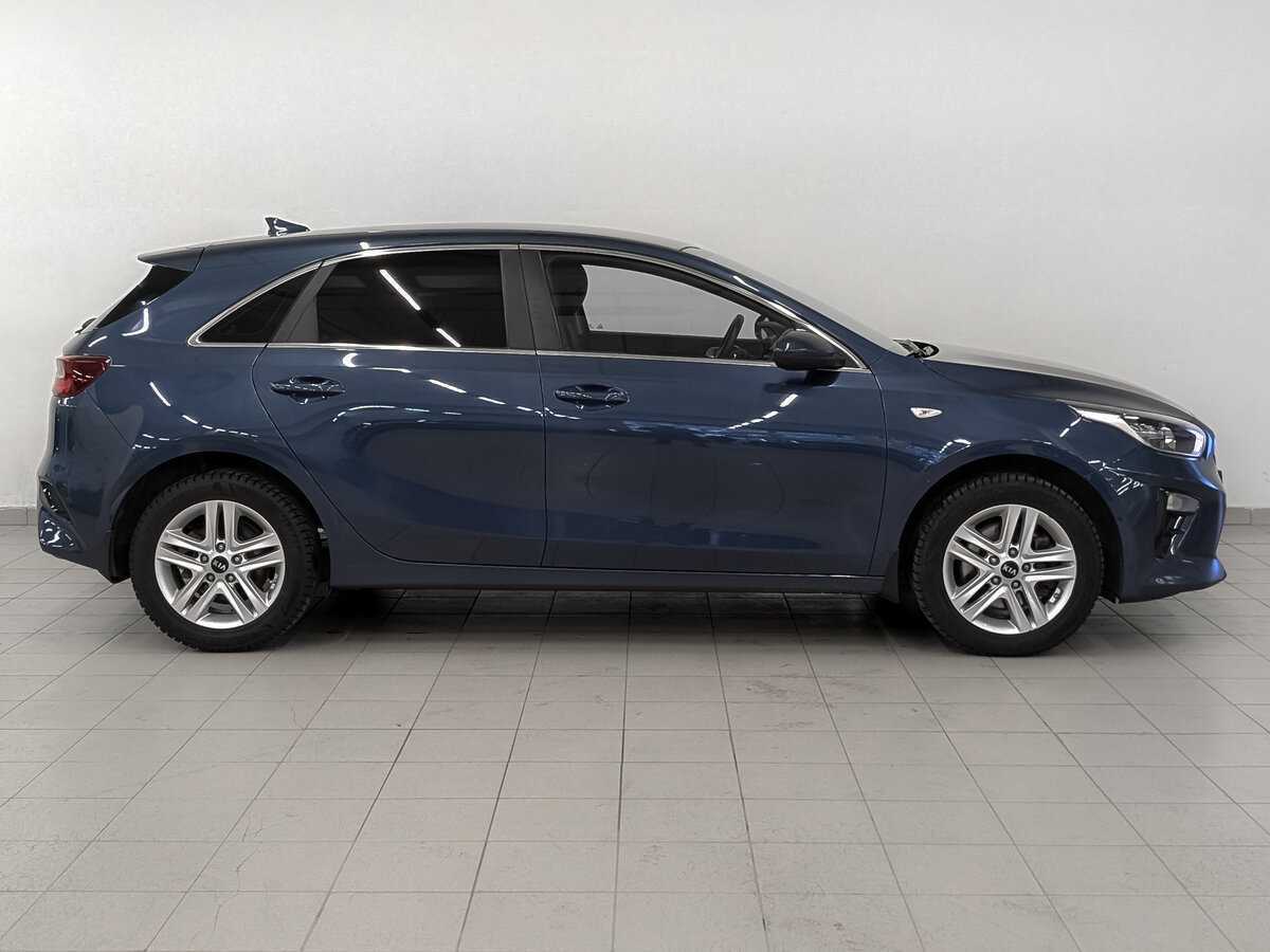Kia Ceed 2019 года с пробегом. Фото: #3
