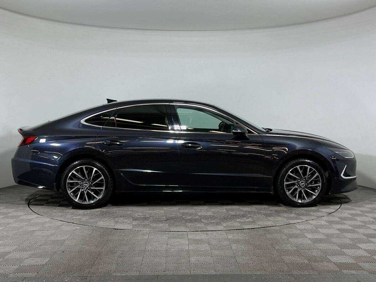 Hyundai Sonata 2021 года с пробегом. Фото: #3