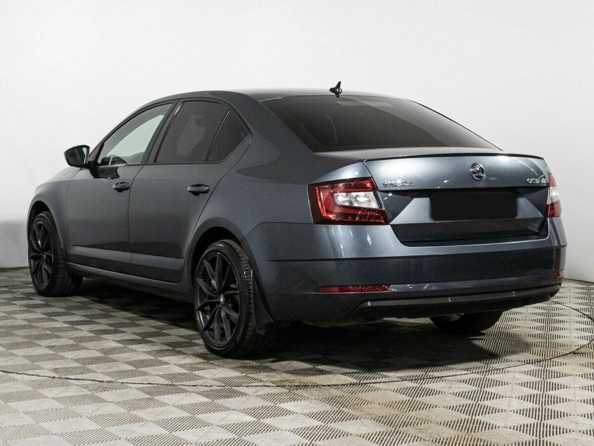 Skoda Octavia 2018 года с пробегом. Фото: #6