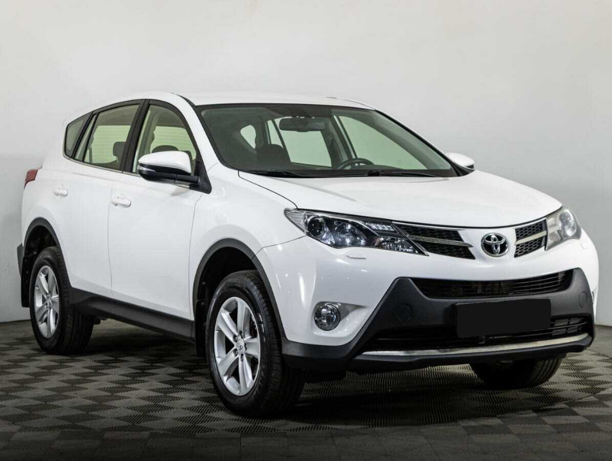 Toyota RAV4 2013 года с пробегом. Фото: #2