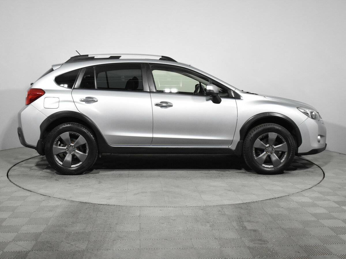 Subaru XV 2014 года с пробегом. Фото: #4