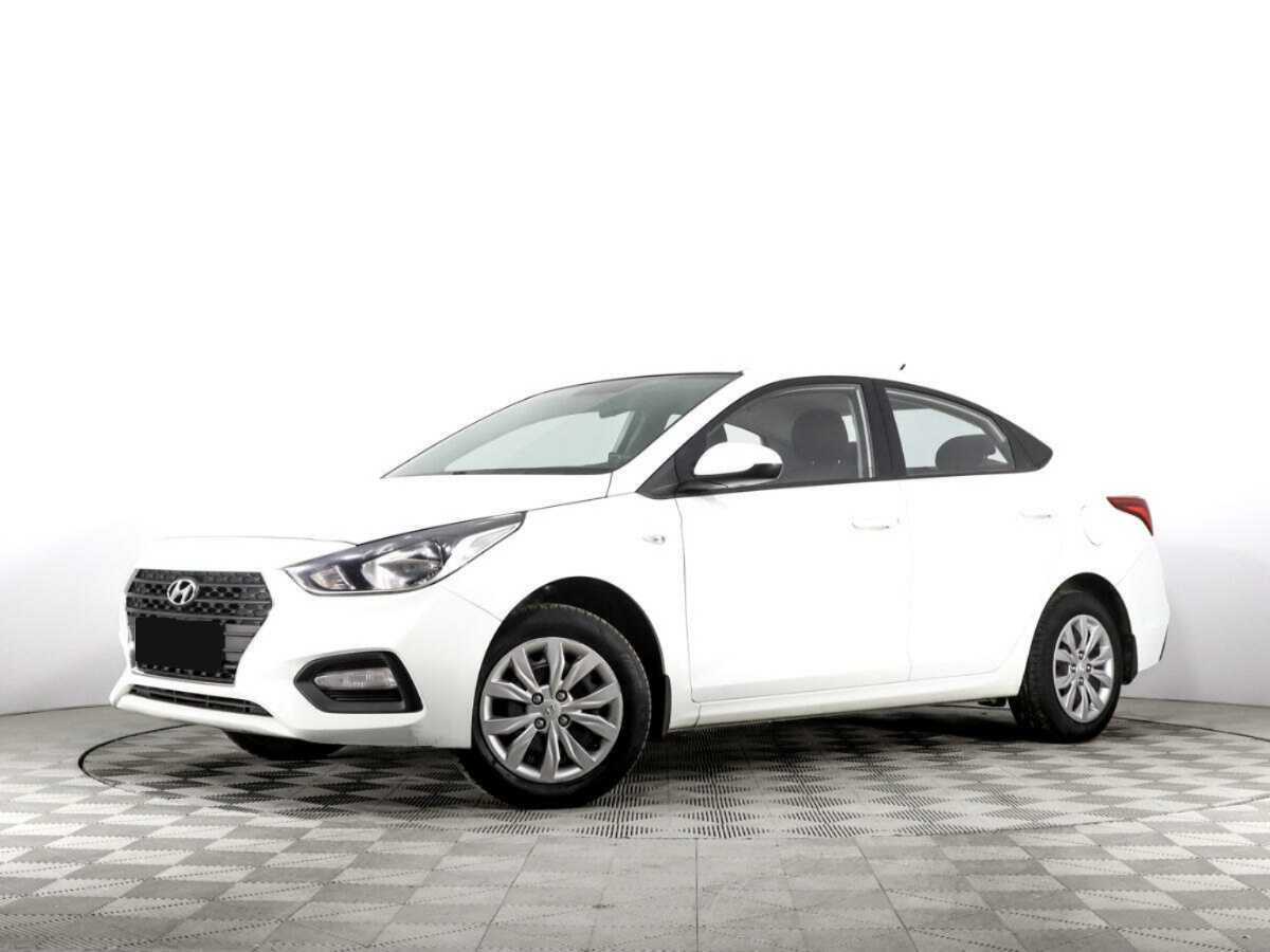 Hyundai Solaris 2018 года с пробегом. Посмотреть фото
