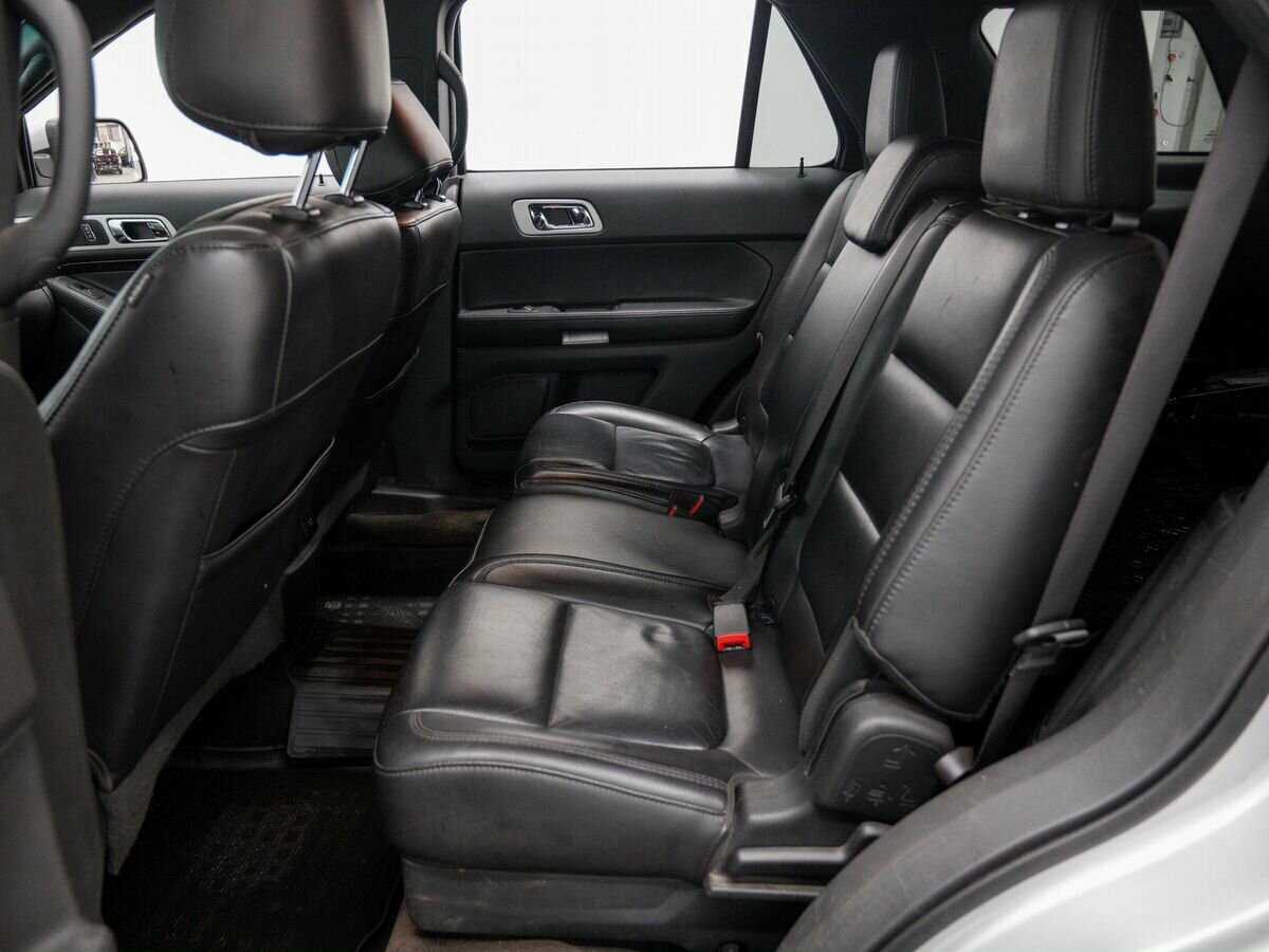Ford Explorer 2013 года с пробегом. Фото: #12