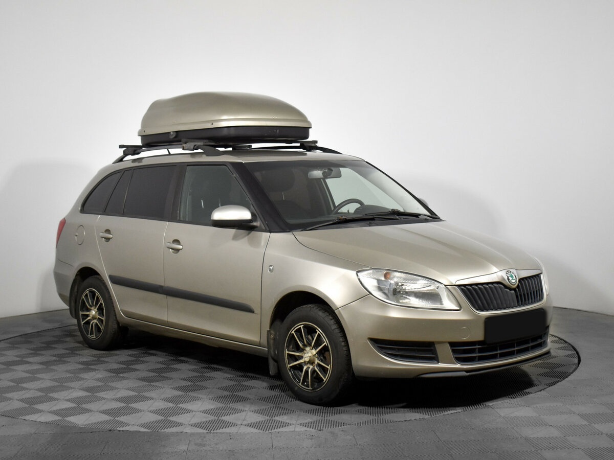 Skoda Fabia 2012 года с пробегом. Фото: #2