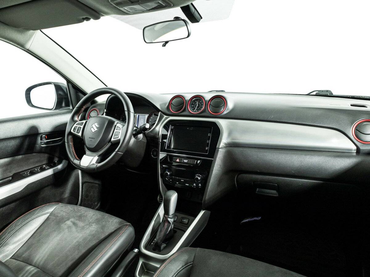 Suzuki Vitara 2018 года с пробегом. Фото: #8