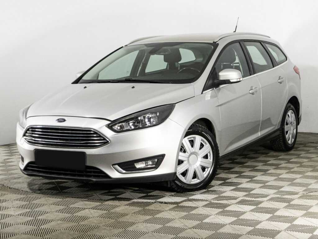 Ford Focus 2017 года с пробегом. Посмотреть фото