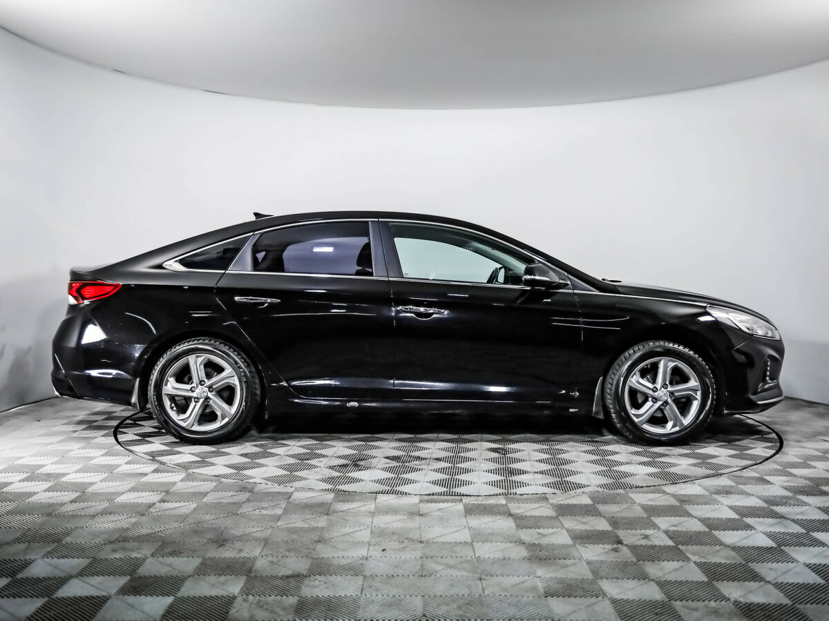 Hyundai Sonata 2019 года с пробегом. Фото: #3