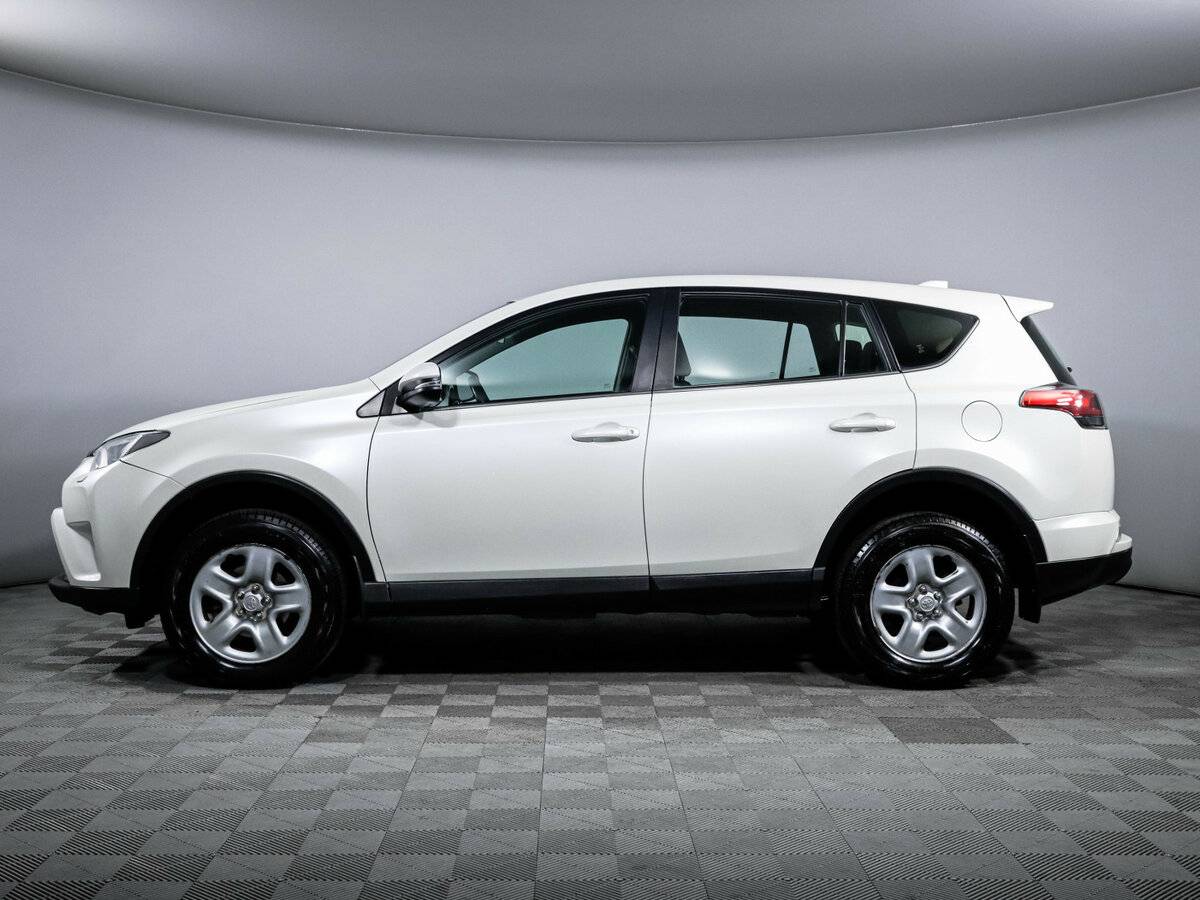 Toyota RAV4 2017 года с пробегом. Фото: #7