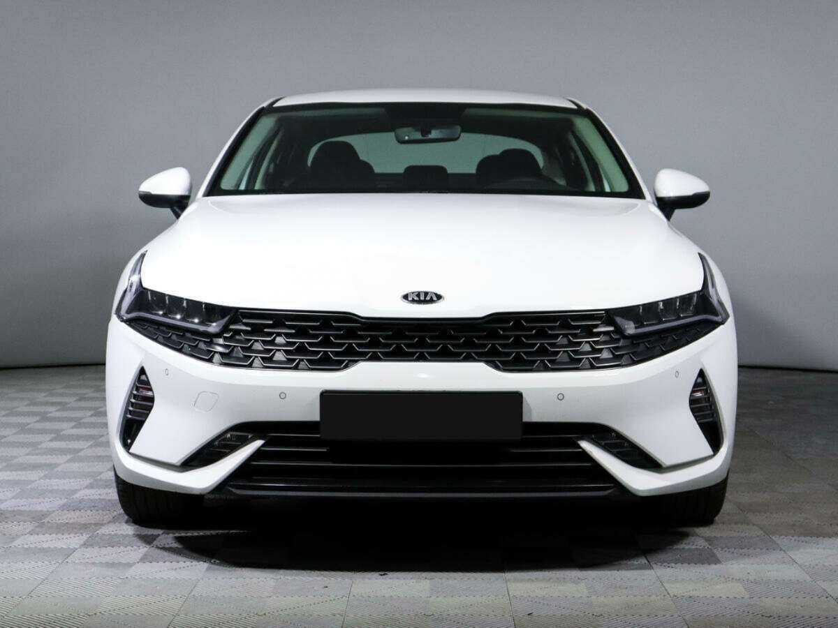 Kia K5 2020 года с пробегом. Фото: #1