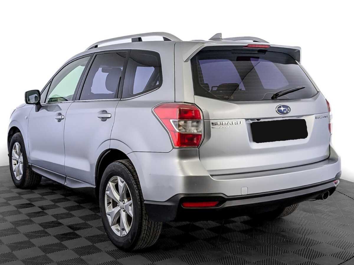 Subaru Forester 2015 года с пробегом. Фото: #6