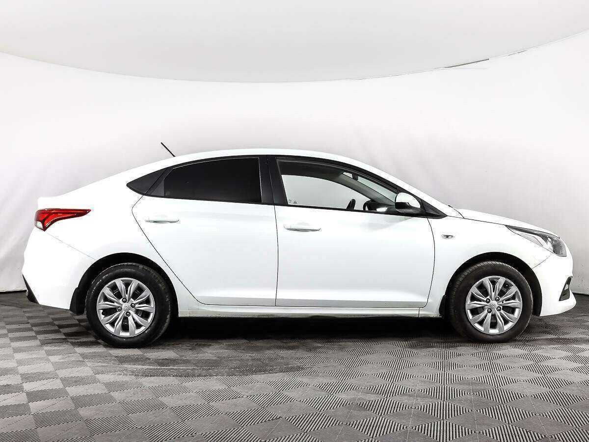 Hyundai Solaris 2019 года с пробегом. Фото: #2