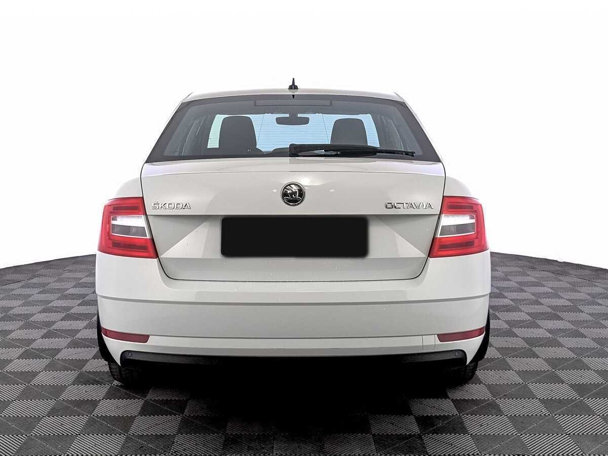 Skoda Octavia 2020 года с пробегом. Фото: #5