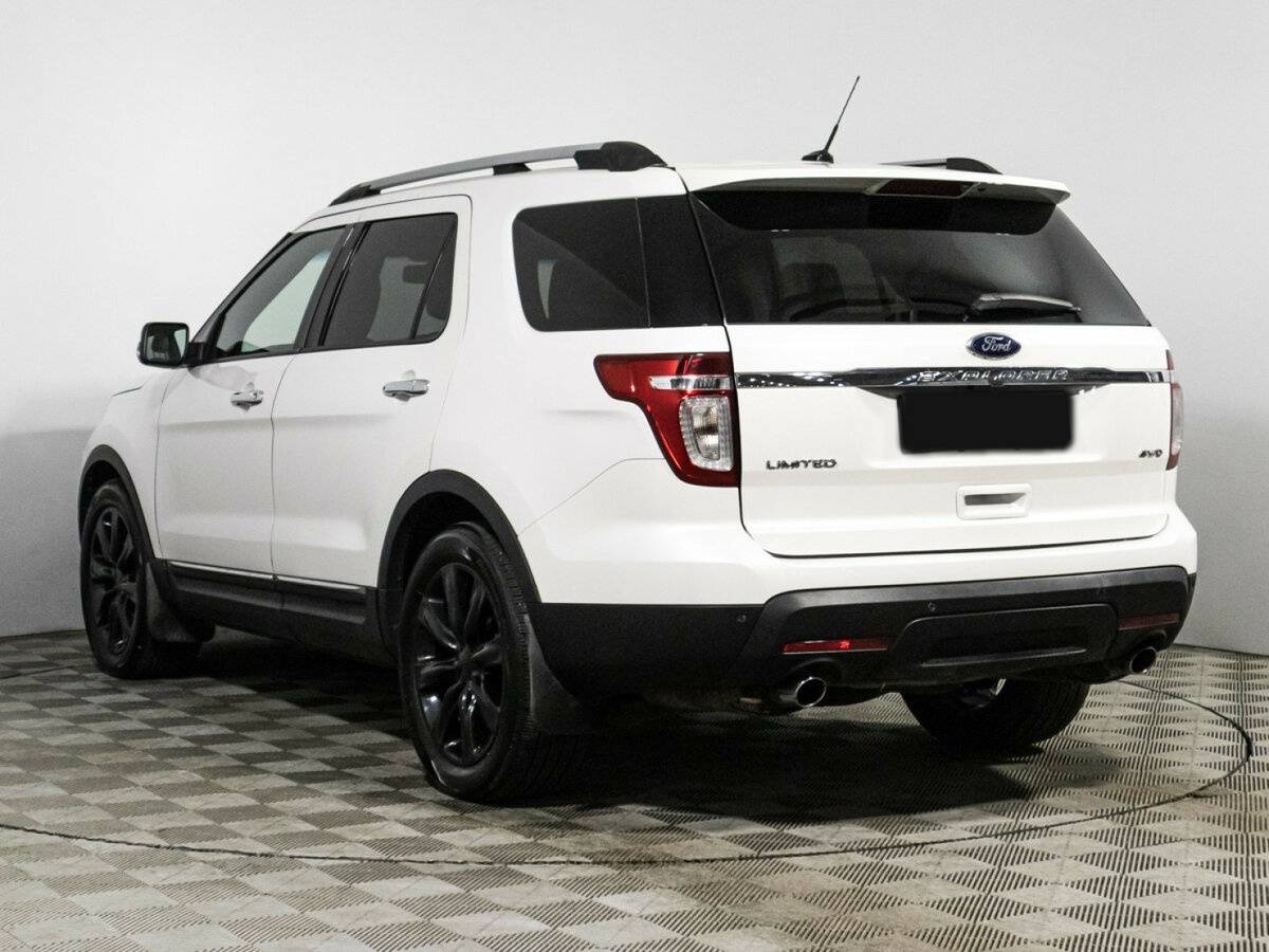 Ford Explorer 2012 года с пробегом. Фото: #5