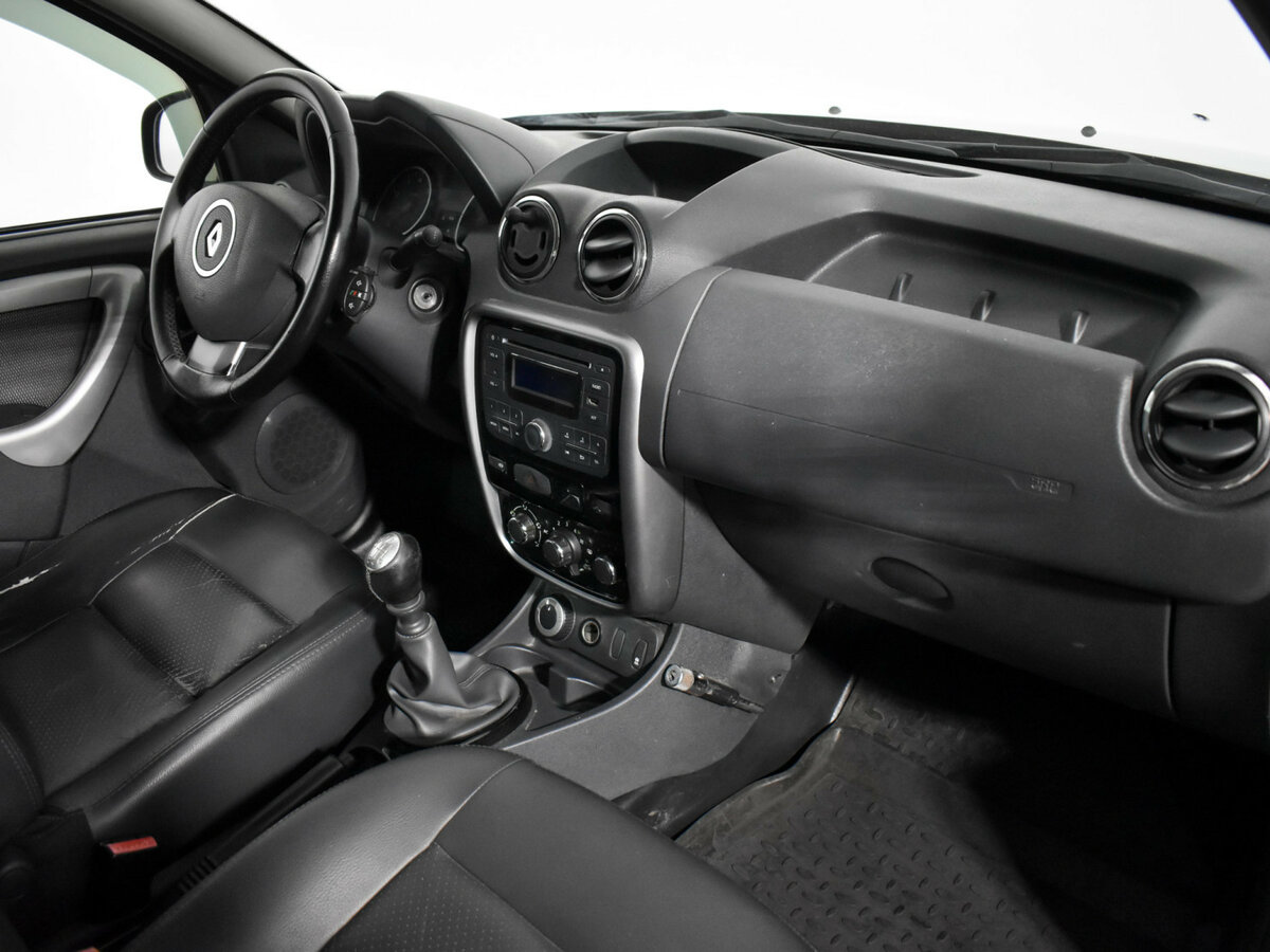Renault Duster 2012 года с пробегом. Фото: #10