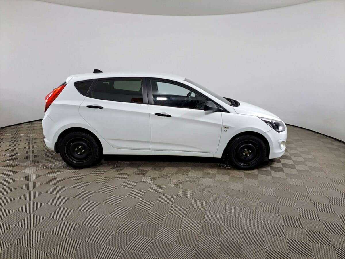 Hyundai Solaris 2014 года с пробегом. Фото: #3