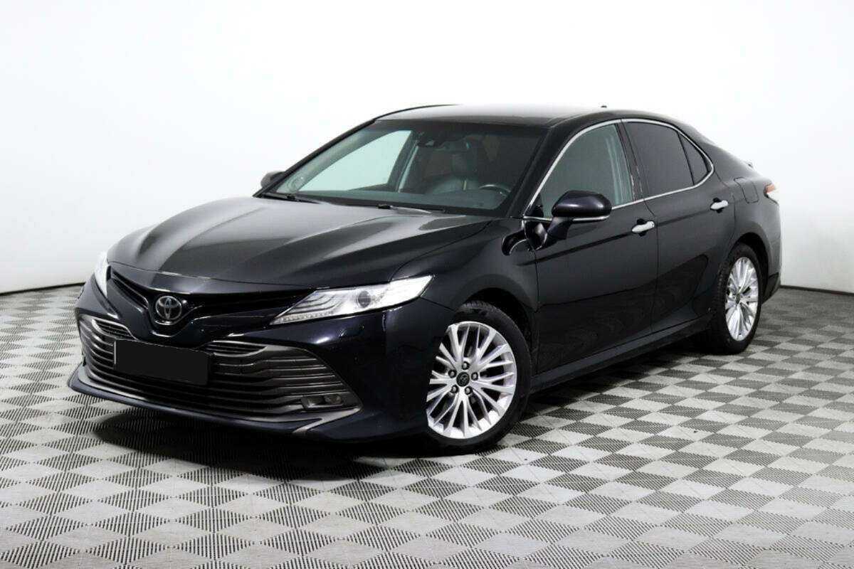 Toyota Camry 2018 года с пробегом. Фото: #0