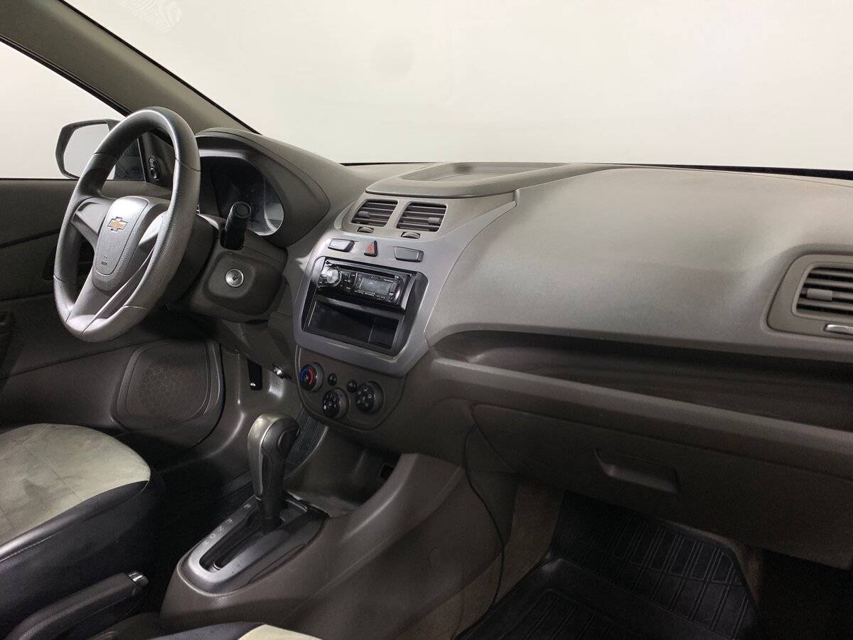 Chevrolet Cobalt 2013 года с пробегом. Фото: #12