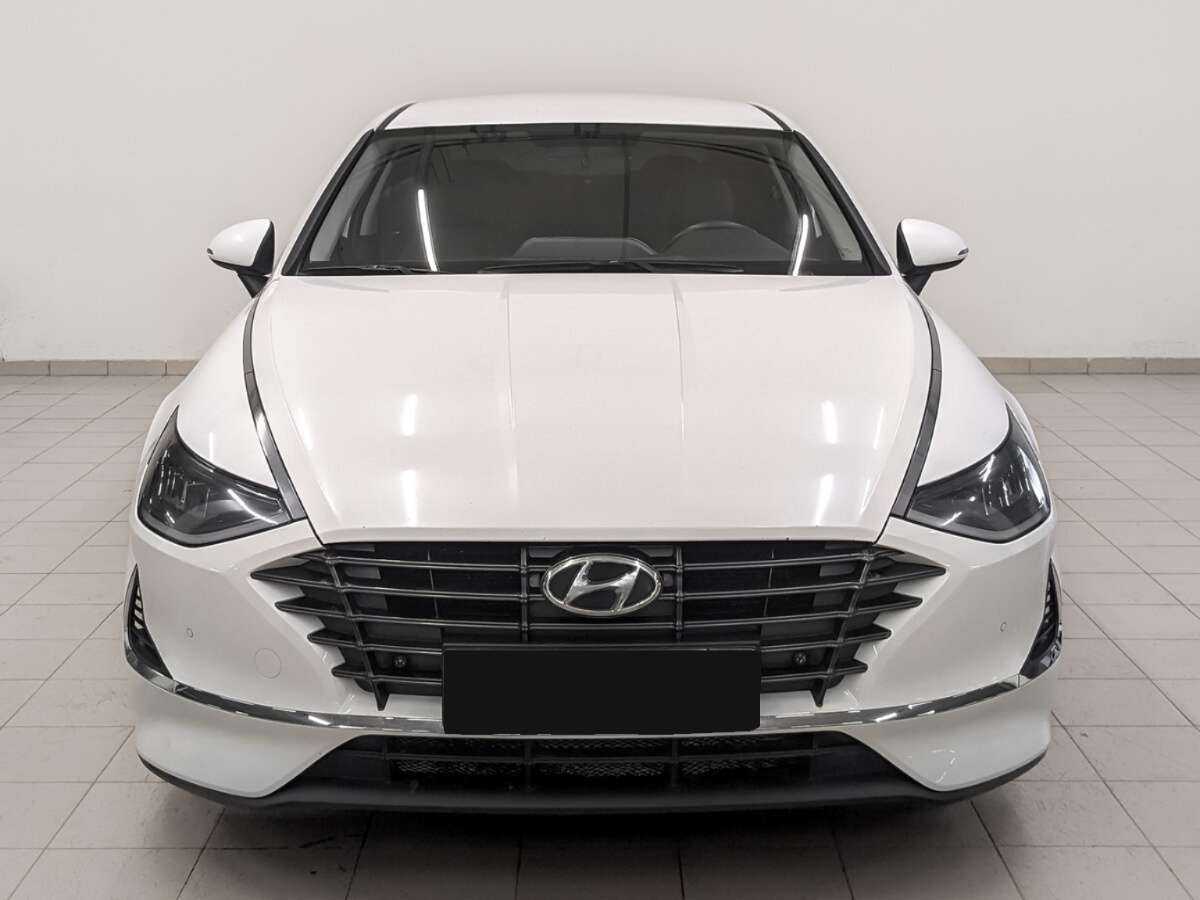 Hyundai Sonata 2020 года с пробегом. Фото: #1