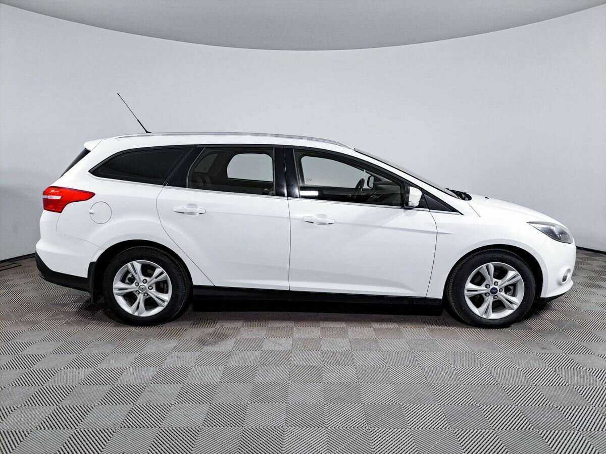 Ford Focus 2012 года с пробегом. Фото: #3