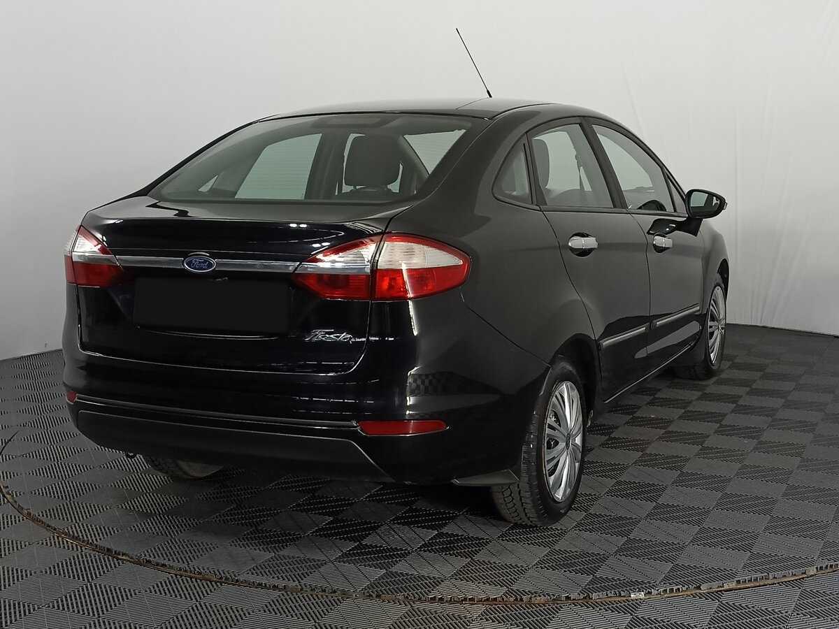 Ford Fiesta 2015 года с пробегом. Фото: #4