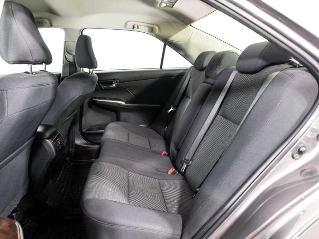 Toyota Camry 2015 года с пробегом. Фото: #9