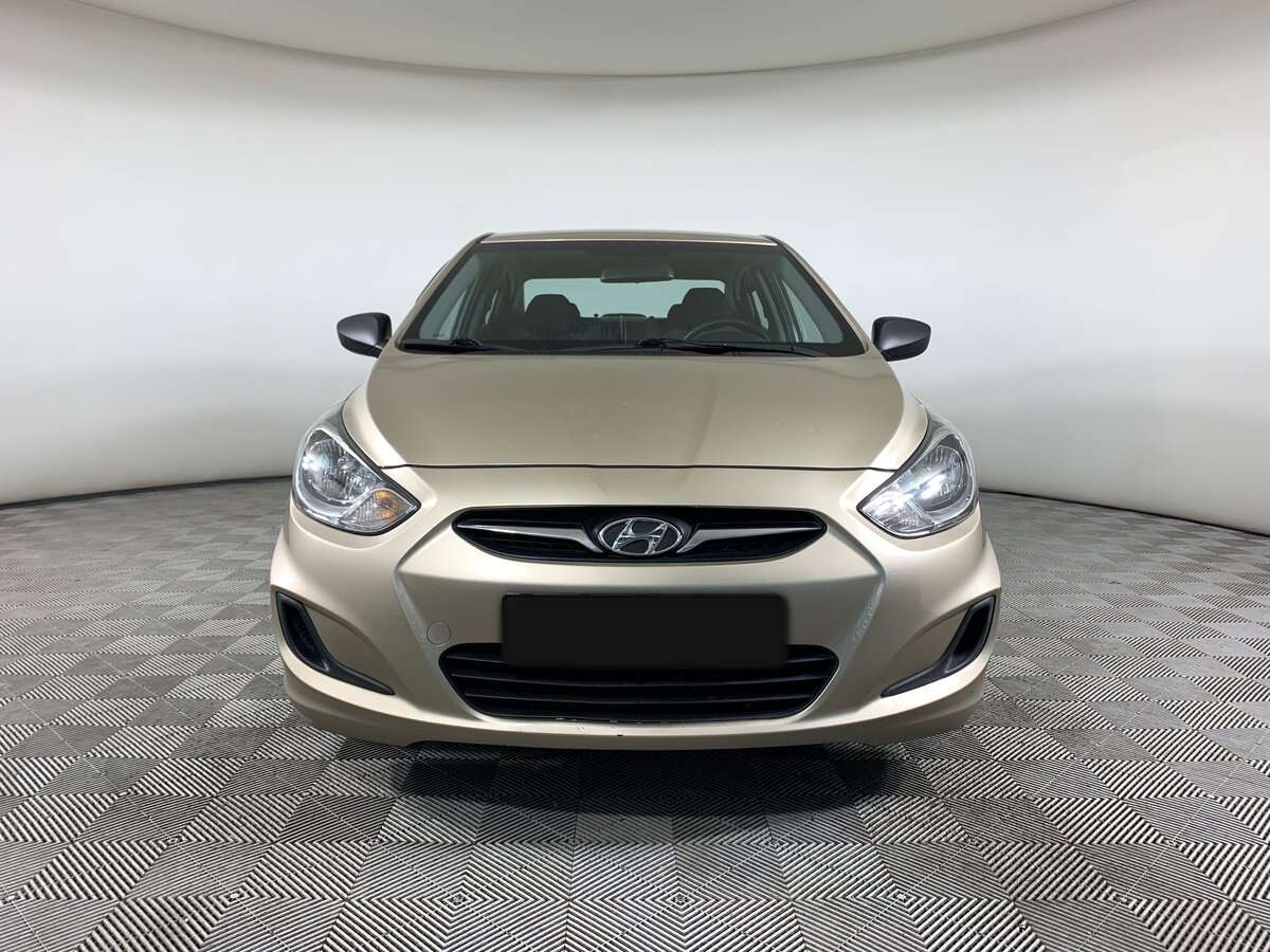 Hyundai Solaris 2012 года с пробегом. Фото: #1