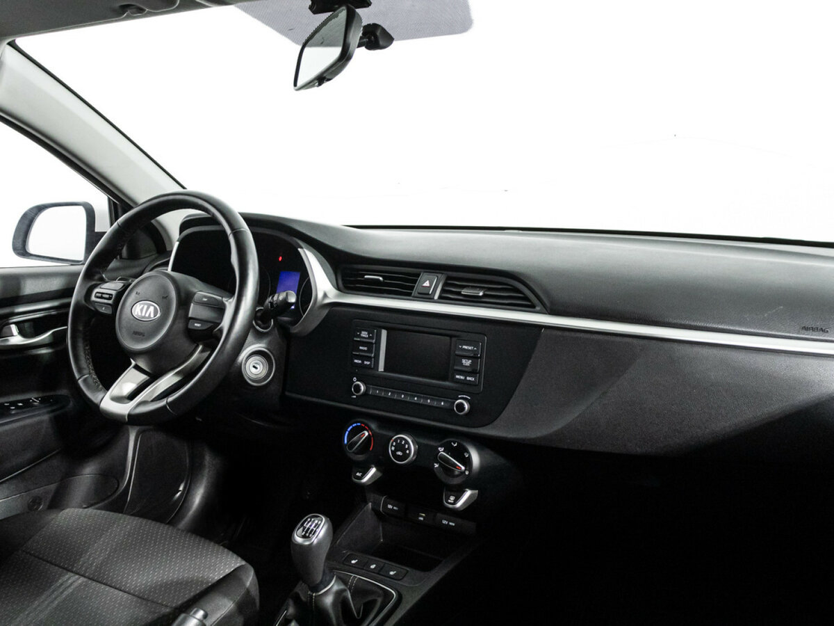 Kia Rio 2021 года с пробегом. Фото: #8