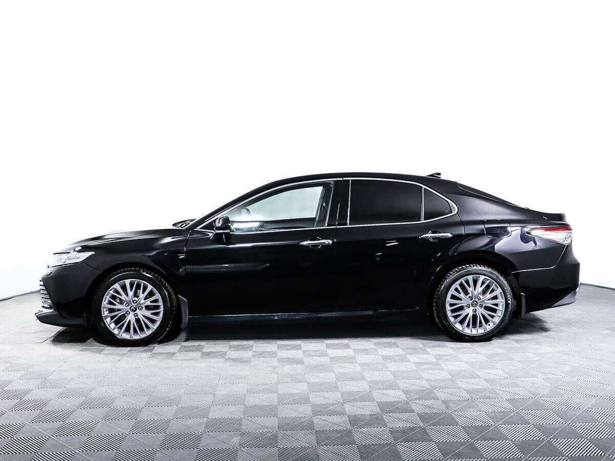 Toyota Camry 2019 года с пробегом. Фото: #7