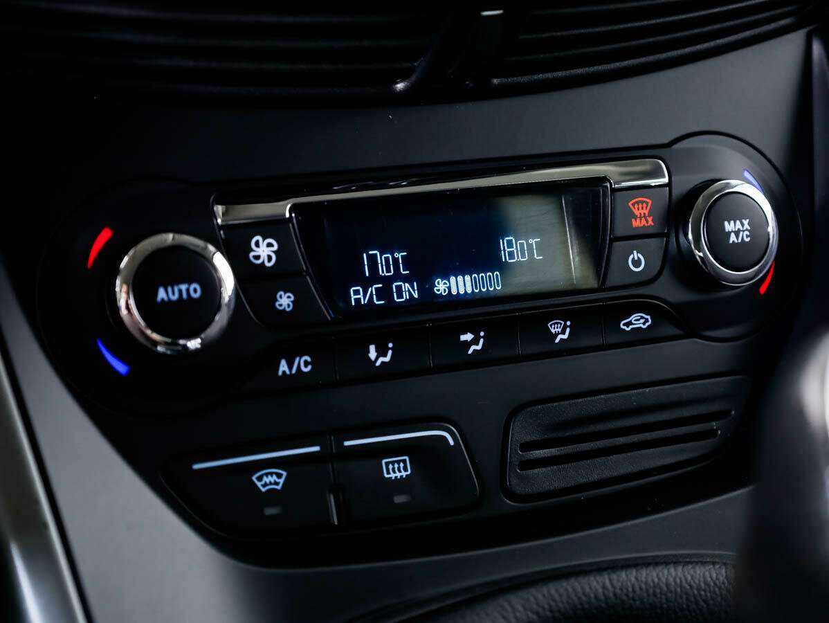 Ford Kuga 2013 года с пробегом. Фото: #14