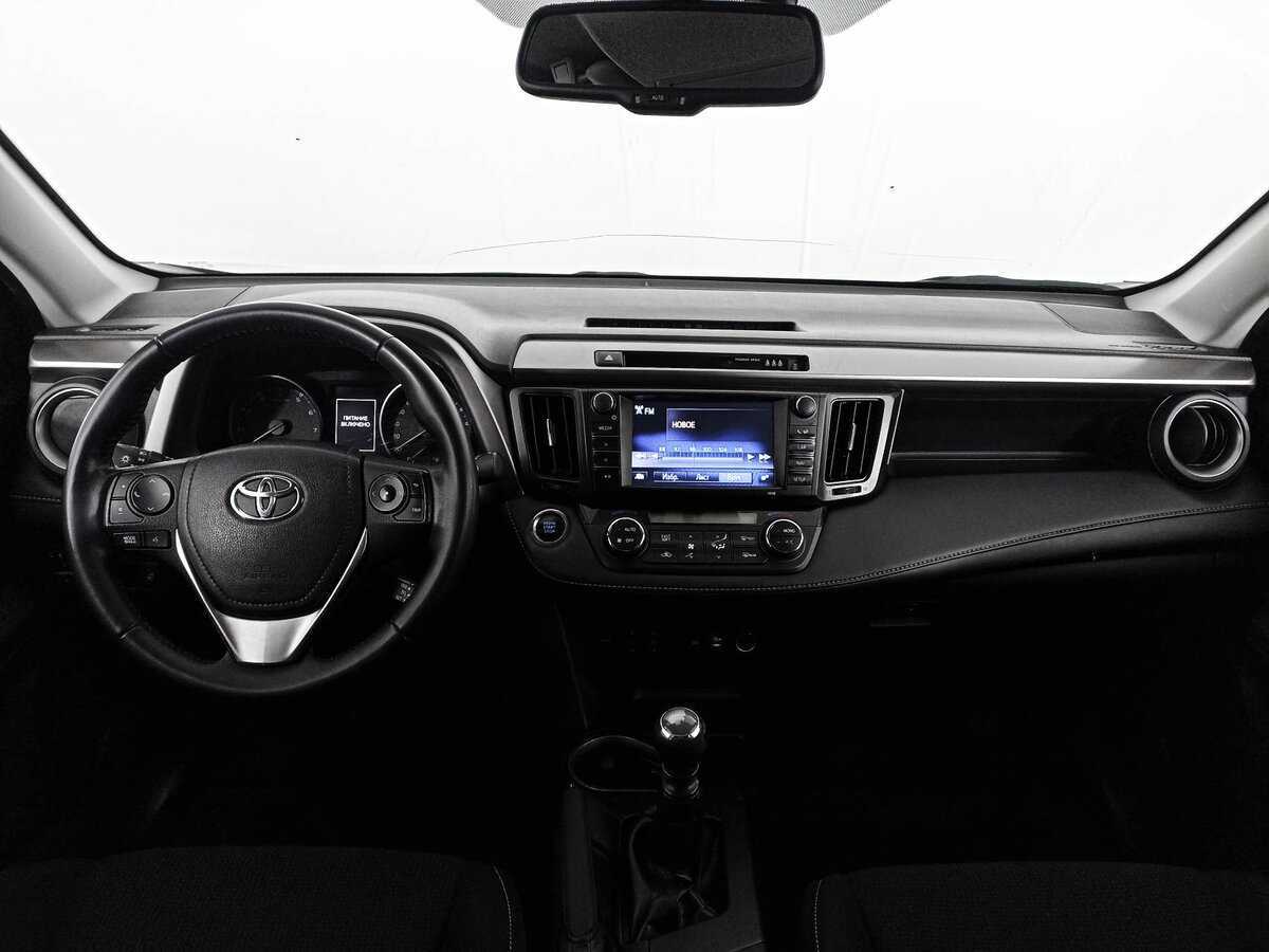 Toyota RAV4 2019 года с пробегом. Фото: #13