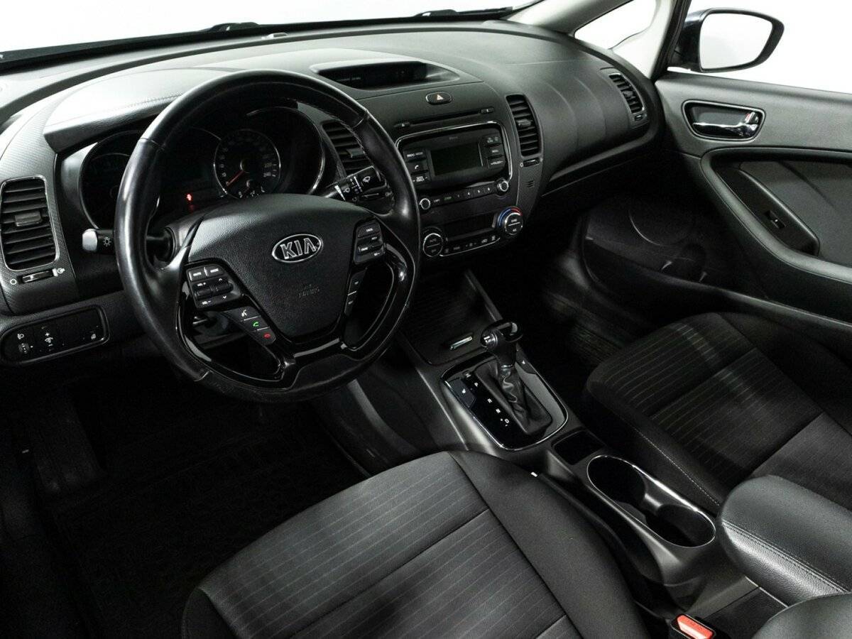 Kia Cerato 2018 года с пробегом. Фото: #10