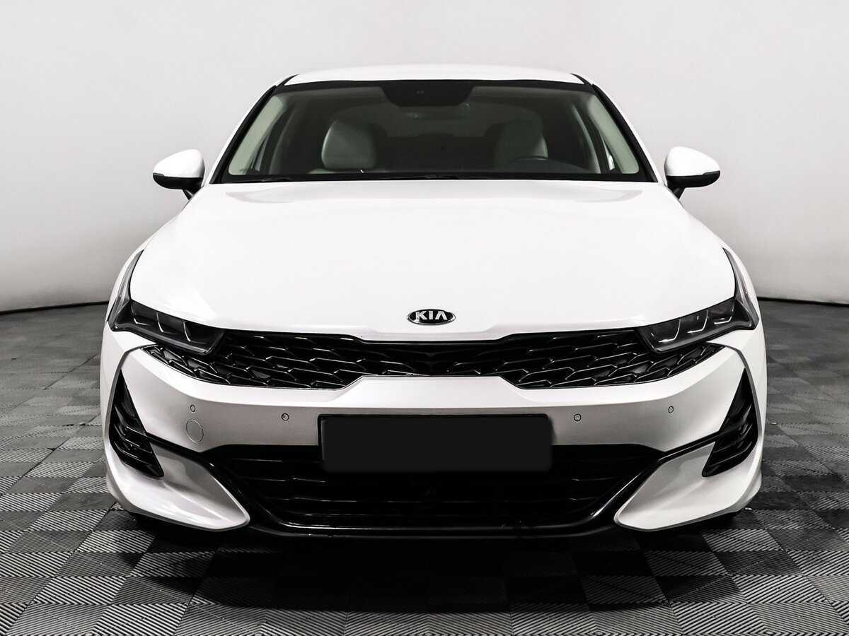 Kia K5 2021 года с пробегом. Фото: #1