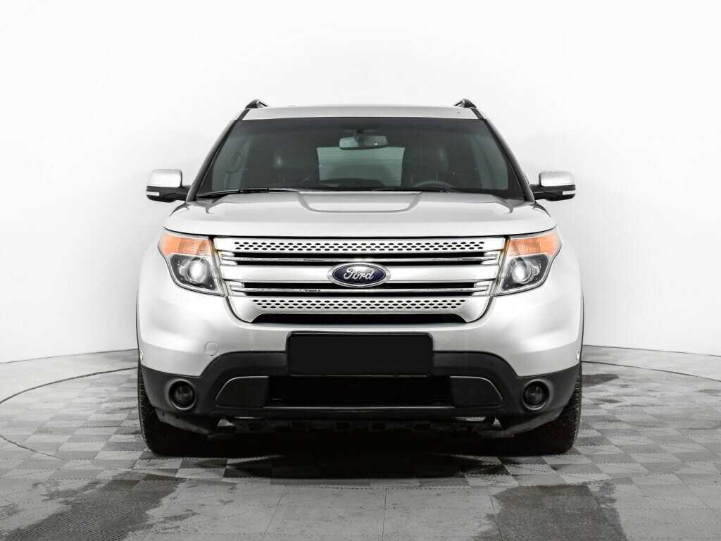 Ford Explorer 2014 года с пробегом. Фото: #1
