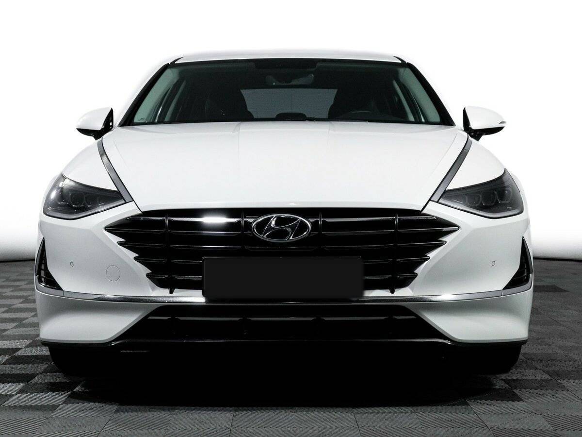 Hyundai Sonata 2021 года с пробегом. Фото: #1