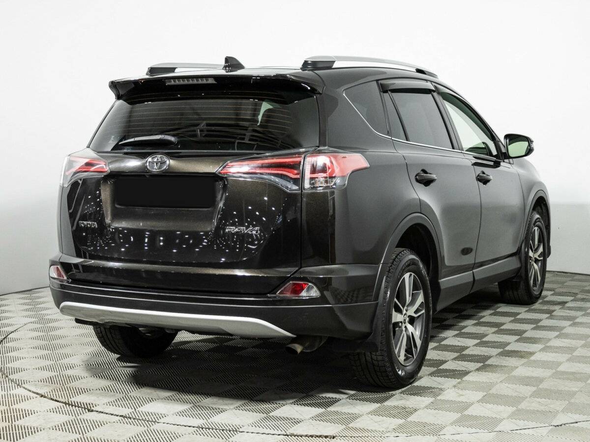 Toyota RAV4 2016 года с пробегом. Фото: #4