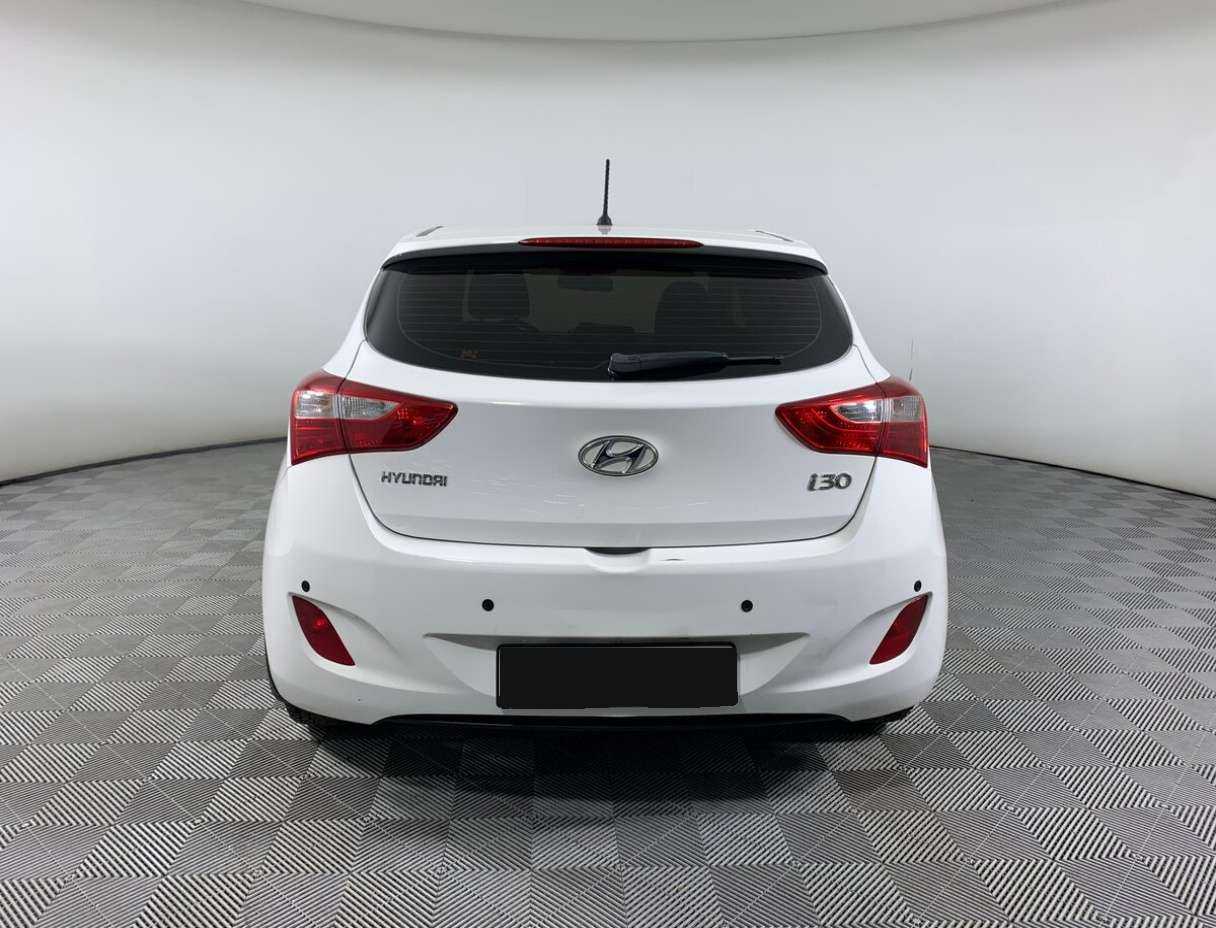 Hyundai i30 2012 года с пробегом. Фото: #5