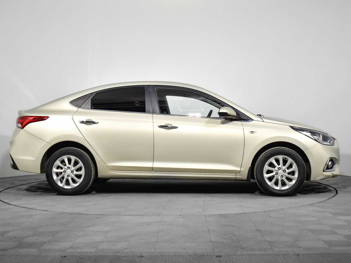 Hyundai Solaris 2019 года с пробегом. Фото: #3