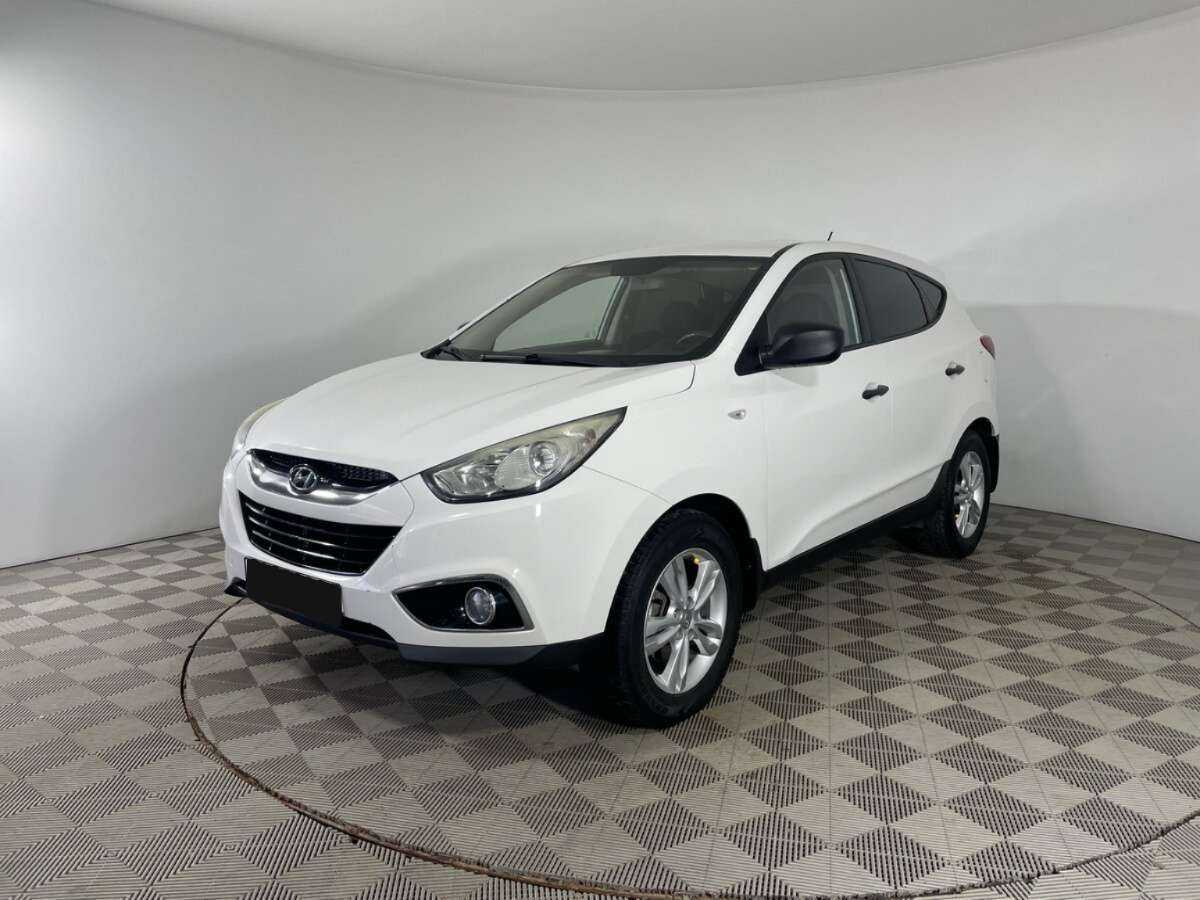 Hyundai ix35 2013 года с пробегом. Посмотреть фото