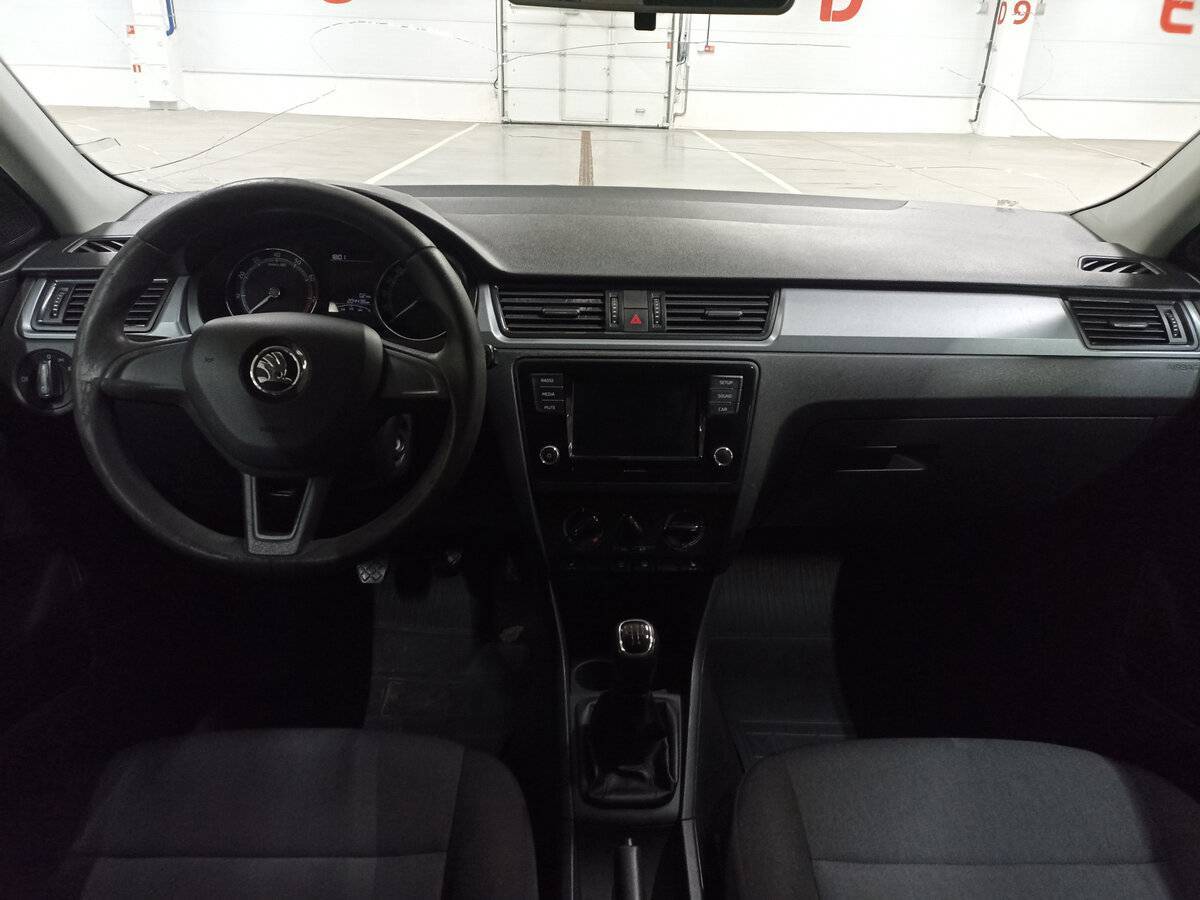Skoda Rapid 2018 года с пробегом. Фото: #13
