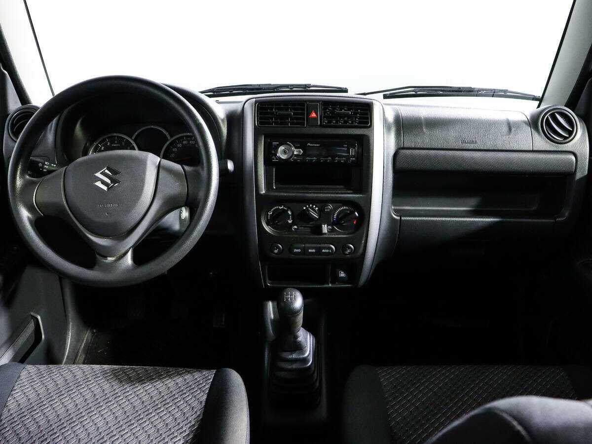 Suzuki Jimny 2018 года с пробегом. Фото: #11
