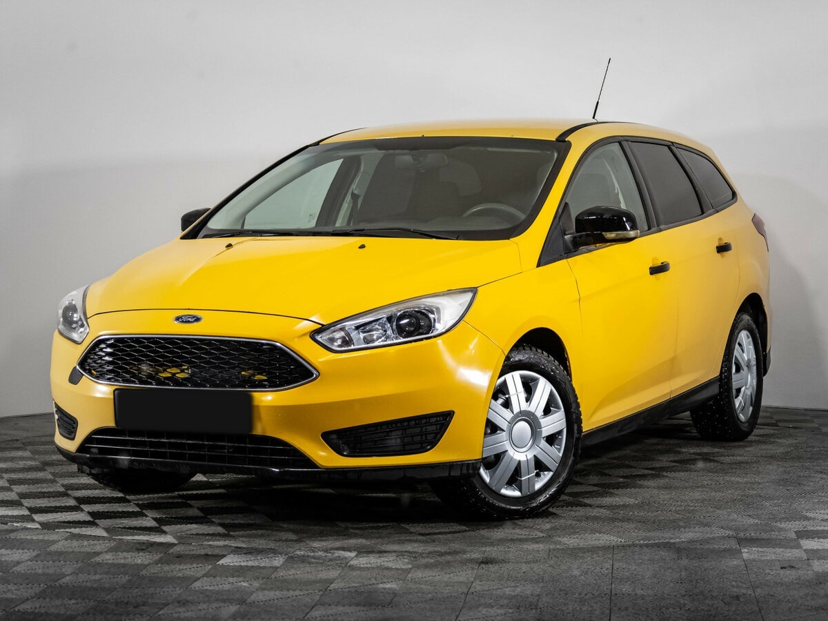 Ford Focus 2016 года с пробегом. Посмотреть фото