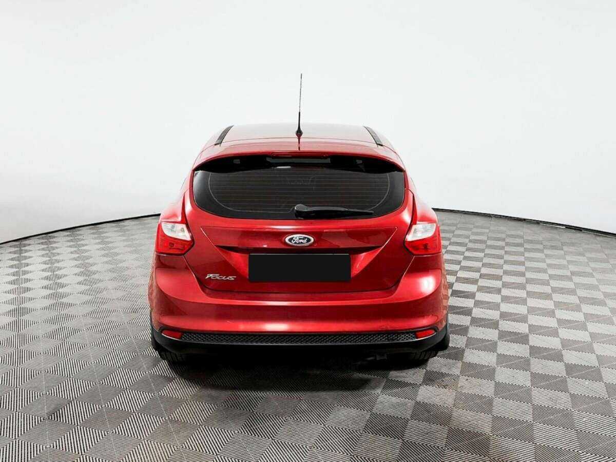 Ford Focus 2012 года с пробегом. Фото: #5