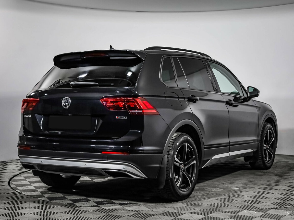 Volkswagen Tiguan 2019 года с пробегом. Фото: #4
