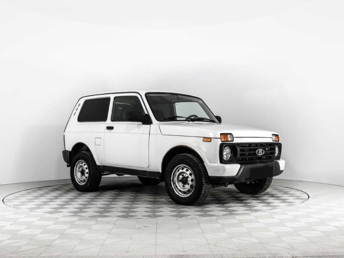 Lada (ВАЗ) 2121 (4x4) 2017 года с пробегом. Фото: #2